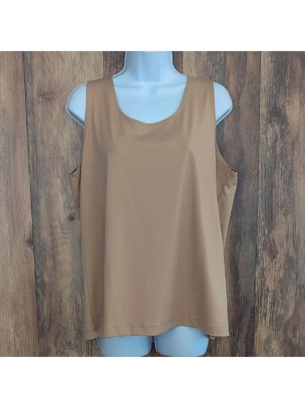 NWT Chico's Classic Tan Stretch Camisole Tank Top 3/L          -A809